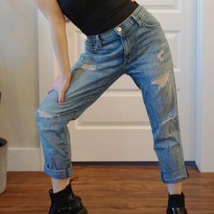Current/Elliott Light Wash Distressed Jeans Boyfriend Fit